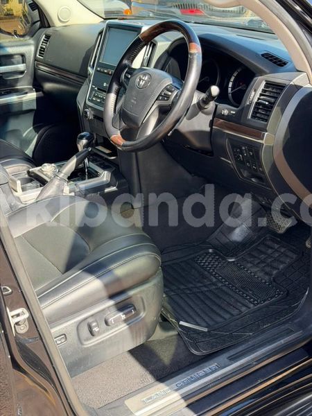 Big with watermark toyota land cruiser uganda kampala 25678
