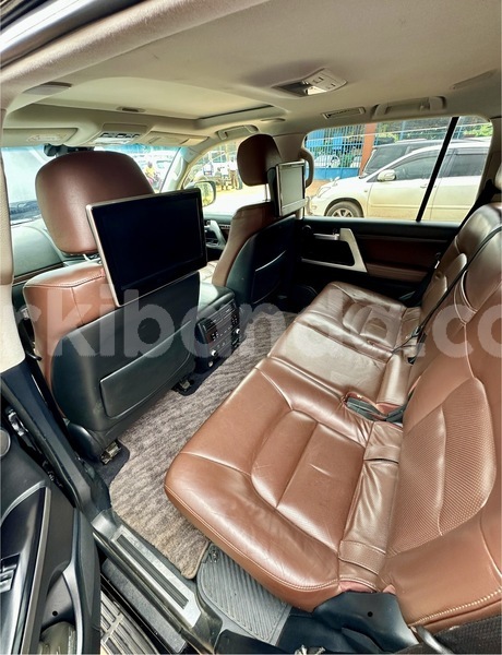 Big with watermark toyota land cruiser uganda kampala 25701
