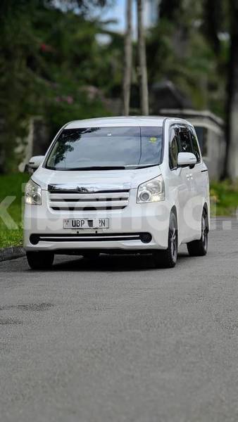 Big with watermark toyota noah uganda kampala 25702