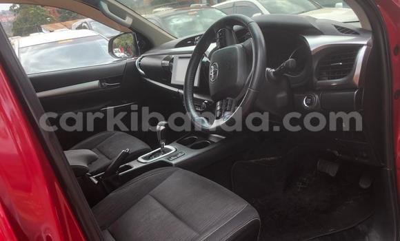 Nunua Mpya Toyota Hiluxe Revo Nyekundu Gari ndani ya Kampala nchini Uganda Nunua Mpya Toyota Hiluxe Revo Nyekundu Gari ndani ya Kampala nchini Uganda