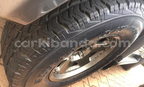 Nunua Mpya Toyota Prado Nyingine Gari ndani ya Kampala nchini Uganda Nunua Mpya Toyota Prado Nyingine Gari ndani ya Kampala nchini Uganda