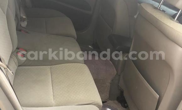 Nunua Ilio tumika Toyota Mark X Nyeupe Gari ndani ya Kampala nchini Uganda Nunua Ilio tumika Toyota Mark X Nyeupe Gari ndani ya Kampala nchini Uganda