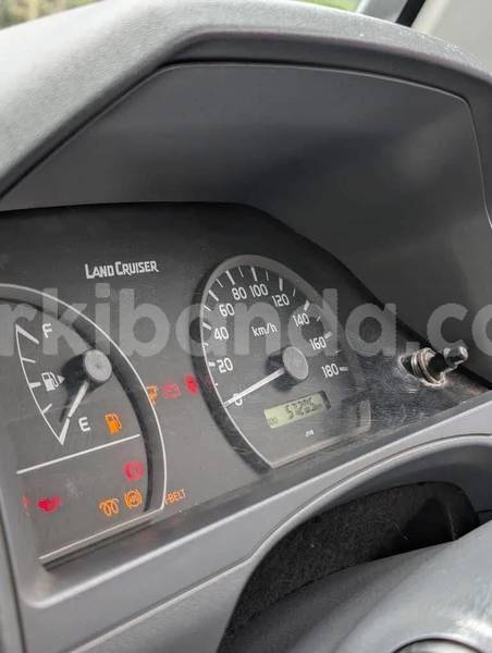 Big with watermark toyota land cruiser uganda kampala 25720