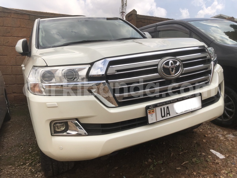 Big with watermark toyota land cruiser uganda kampala 25722