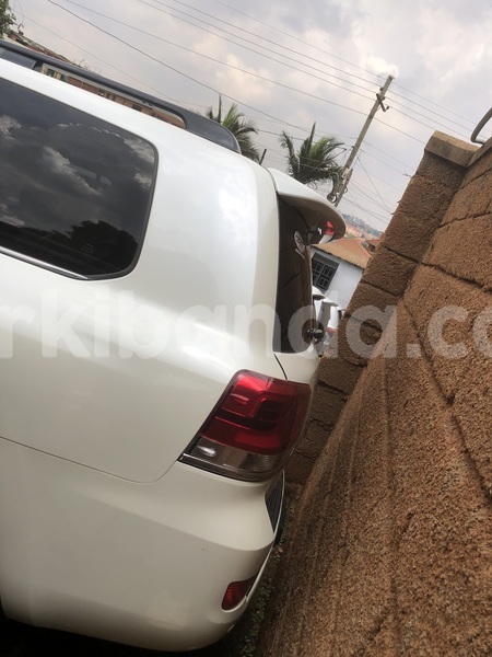 Big with watermark toyota land cruiser uganda kampala 25722