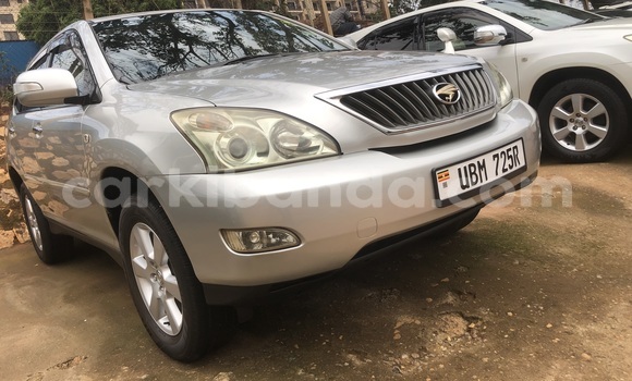Nunua Mpya Toyota Harrier Fedha Gari ndani ya Kampala nchini Uganda Nunua Mpya Toyota Harrier Fedha Gari ndani ya Kampala nchini Uganda