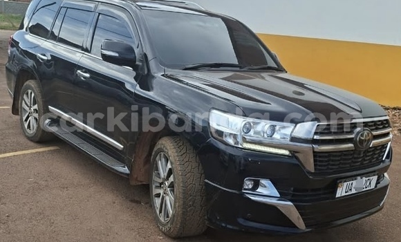Buy New Toyota Land Cruiser Black Car in Kampala in Uganda Buy New Toyota Land Cruiser Black Car in Kampala in Uganda