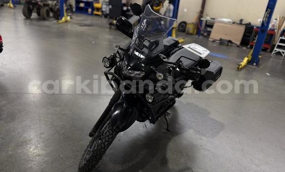 Gura Yakoze Kawasaki KLR 650 Black Bike i Kampala mu Uganda Gura Yakoze Kawasaki KLR 650 Black Bike i Kampala mu Uganda