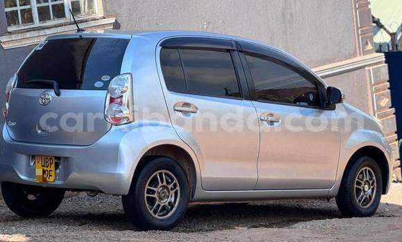 Acheter Neuf Voiture Toyota Passo Gris à Kampala, Ouganda Acheter Neuf Voiture Toyota Passo Gris à Kampala, Ouganda