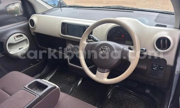 Acheter Neuf Voiture Toyota Passo Gris à Kampala, Ouganda Acheter Neuf Voiture Toyota Passo Gris à Kampala, Ouganda