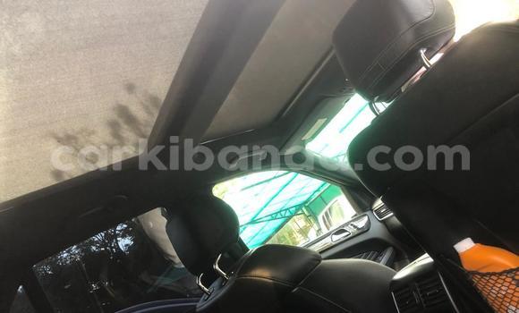 Acheter Neuf Voiture Mercedes‒Benz ML–Class Blanc à Kampala, Ouganda Acheter Neuf Voiture Mercedes‒Benz ML–Class Blanc à Kampala, Ouganda