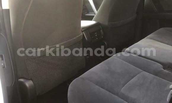 Acheter Neuf Voiture Toyota Land Cruiser Prado Noir à Kampala, Ouganda Acheter Neuf Voiture Toyota Land Cruiser Prado Noir à Kampala, Ouganda