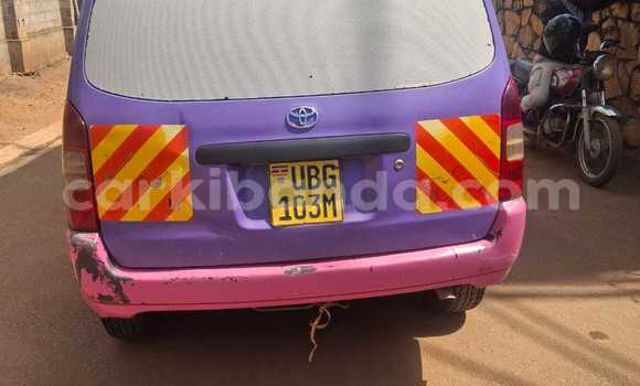 Acheter Occasion Voiture Toyota Probox Blanc à Kampala, Ouganda Acheter Occasion Voiture Toyota Probox Blanc à Kampala, Ouganda
