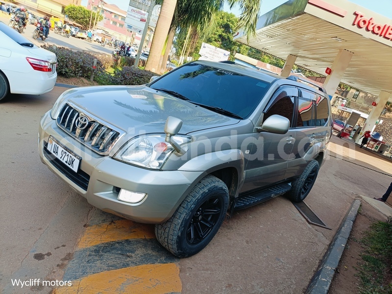 Big with watermark toyota land cruiser prado uganda kampala 25759