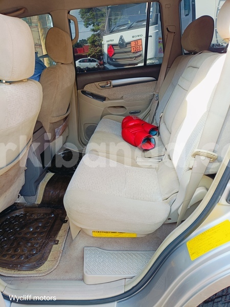 Big with watermark toyota land cruiser prado uganda kampala 25759