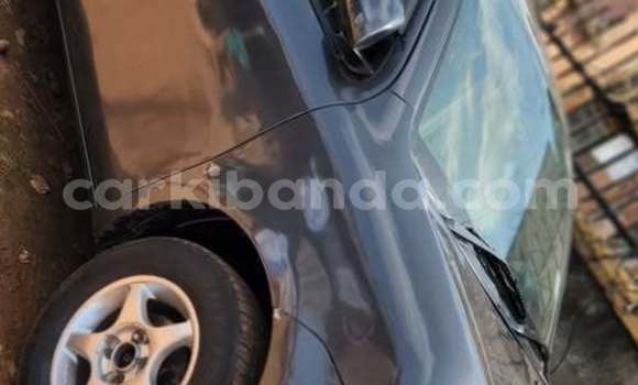 Gura Yakoze Toyota Sienta Other Imodoka i Kampala mu Uganda Gura Yakoze Toyota Sienta Other Imodoka i Kampala mu Uganda