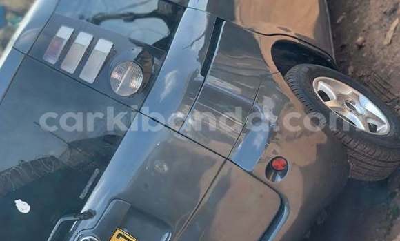 Gura Yakoze Toyota Sienta Other Imodoka i Kampala mu Uganda Gura Yakoze Toyota Sienta Other Imodoka i Kampala mu Uganda