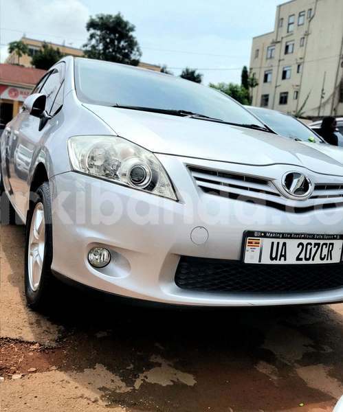 Big with watermark toyota auris uganda kampala 25785