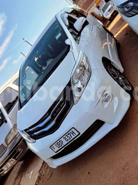 Big with watermark toyota alphard uganda kampala 25786