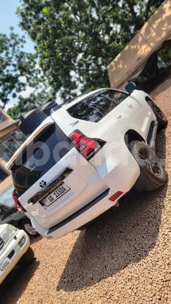 Big with watermark toyota prado uganda kampala 25787