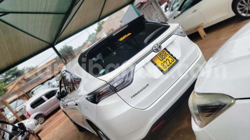 Big with watermark toyota harrier uganda kampala 25789