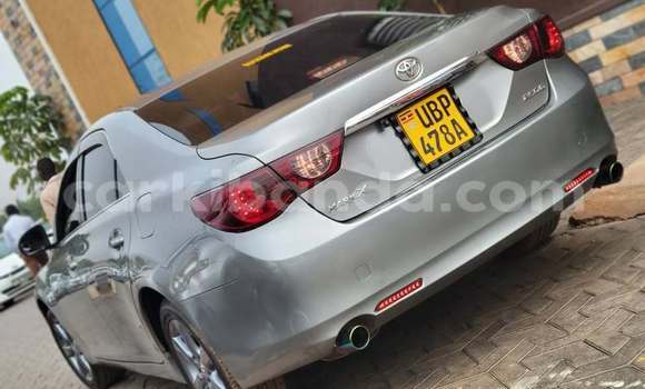 Gura Yakoze Toyota Mark X Other Imodoka i Kampala mu Uganda Gura Yakoze Toyota Mark X Other Imodoka i Kampala mu Uganda