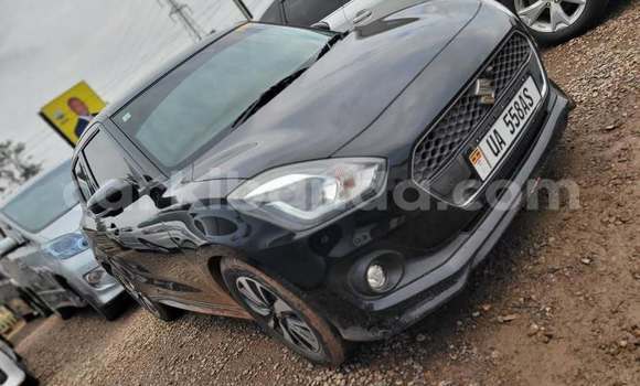 Gura Yakoze Suzuki Swift Black Imodoka i Kampala mu Uganda Gura Yakoze Suzuki Swift Black Imodoka i Kampala mu Uganda