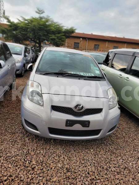 Big with watermark toyota vitz uganda kampala 25795