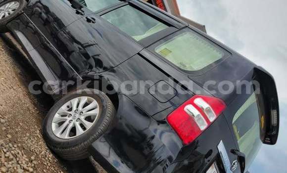 Gura Yakoze Toyota Noah Black Imodoka i Kampala mu Uganda Gura Yakoze Toyota Noah Black Imodoka i Kampala mu Uganda