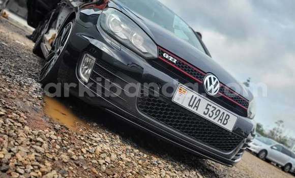 Gura Yakoze Volkswagen Golf Black Imodoka i Kampala mu Uganda Gura Yakoze Volkswagen Golf Black Imodoka i Kampala mu Uganda