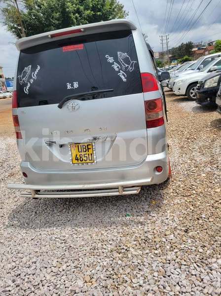 Big with watermark toyota noah uganda kampala 25798