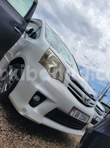 Big with watermark toyota noah uganda kampala 25799