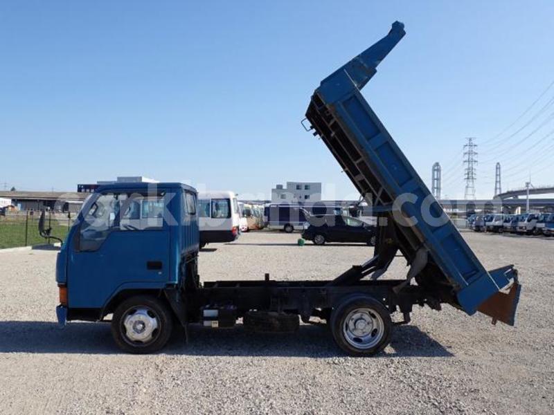 Big with watermark mitsubishi l400 uganda kampala 25803
