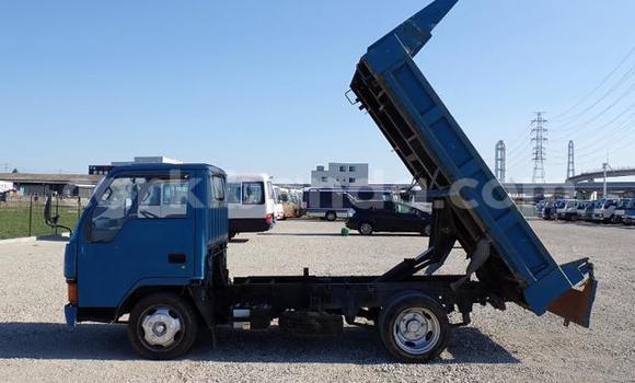Buy Import Mitsubishi L400 Blue Truck in Kampala in Uganda Buy Import Mitsubishi L400 Blue Truck in Kampala in Uganda