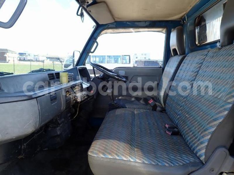 Big with watermark mitsubishi l400 uganda kampala 25803