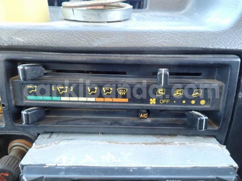 Big with watermark mitsubishi l400 uganda kampala 25803