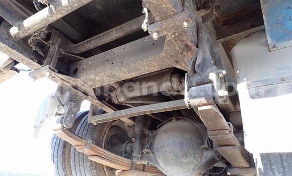 Buy Import Mitsubishi L400 Blue Truck in Kampala in Uganda Buy Import Mitsubishi L400 Blue Truck in Kampala in Uganda