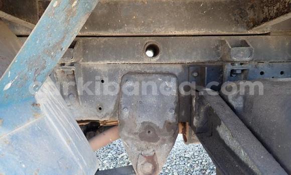 Buy Import Mitsubishi L400 Blue Truck in Kampala in Uganda Buy Import Mitsubishi L400 Blue Truck in Kampala in Uganda