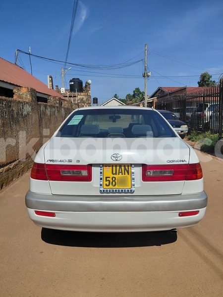 Big with watermark toyota premio uganda kampala 25809