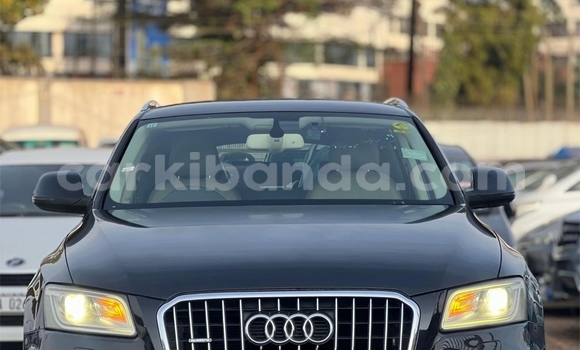 Acheter Occasion Voiture Audi Q5 Noir à Kampala, Ouganda Acheter Occasion Voiture Audi Q5 Noir à Kampala, Ouganda