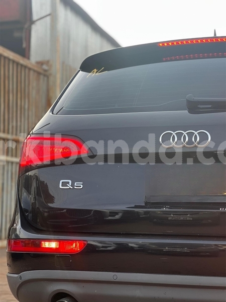 Big with watermark audi q5 uganda kampala 25810