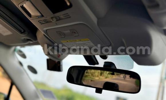 Nunua Mpya Subaru Forester Nyeusi Gari ndani ya Kampala nchini Uganda Nunua Mpya Subaru Forester Nyeusi Gari ndani ya Kampala nchini Uganda