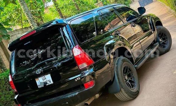 Nunua Mpya Toyota Surf Nyeusi Gari ndani ya Kampala nchini Uganda Nunua Mpya Toyota Surf Nyeusi Gari ndani ya Kampala nchini Uganda