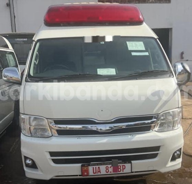 Big with watermark toyota hiace uganda kampala 25818