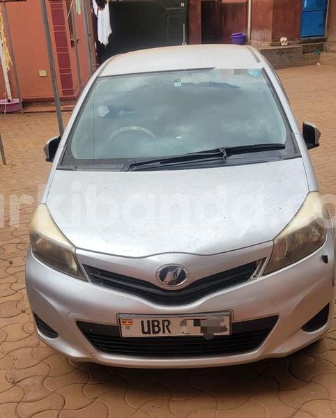 Big with watermark toyota vitz uganda kampala 25819