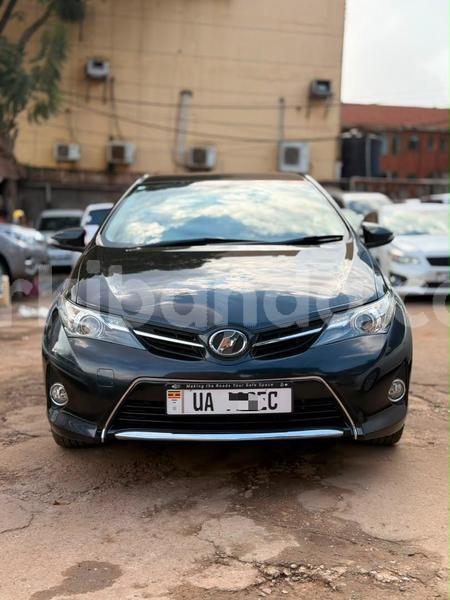 Big with watermark toyota auris uganda kampala 25820