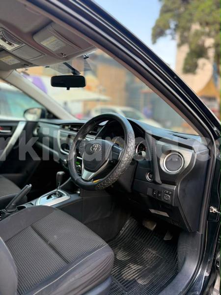 Big with watermark toyota auris uganda kampala 25820