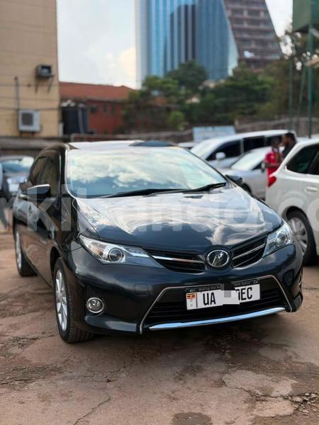 Big with watermark toyota auris uganda kampala 25820