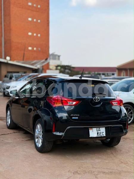 Big with watermark toyota auris uganda kampala 25820