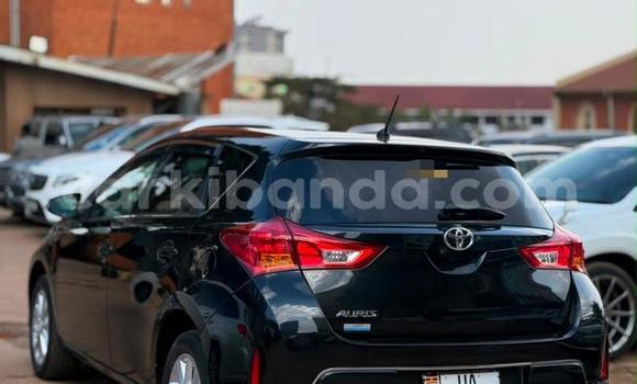 Nunua Mpya Toyota Auris Nyeusi Gari ndani ya Kampala nchini Uganda Nunua Mpya Toyota Auris Nyeusi Gari ndani ya Kampala nchini Uganda